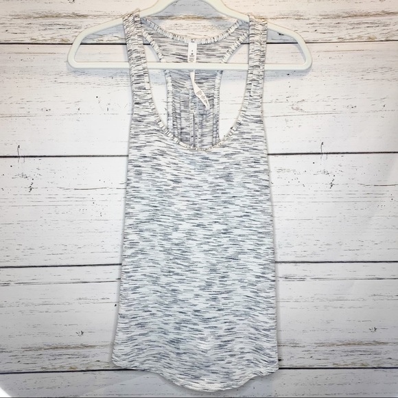 🛍LULULEMON TIE IT UP SINGLET MUSCLE TANK TOP - Picture 2 of 5